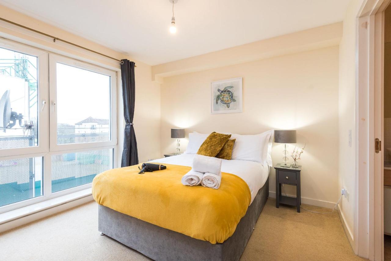 Elegant 2 Bedroom City Centre Apartment - Free Parking - Private Balcony Edimburgo Exterior foto